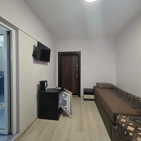 морски рай Motel *